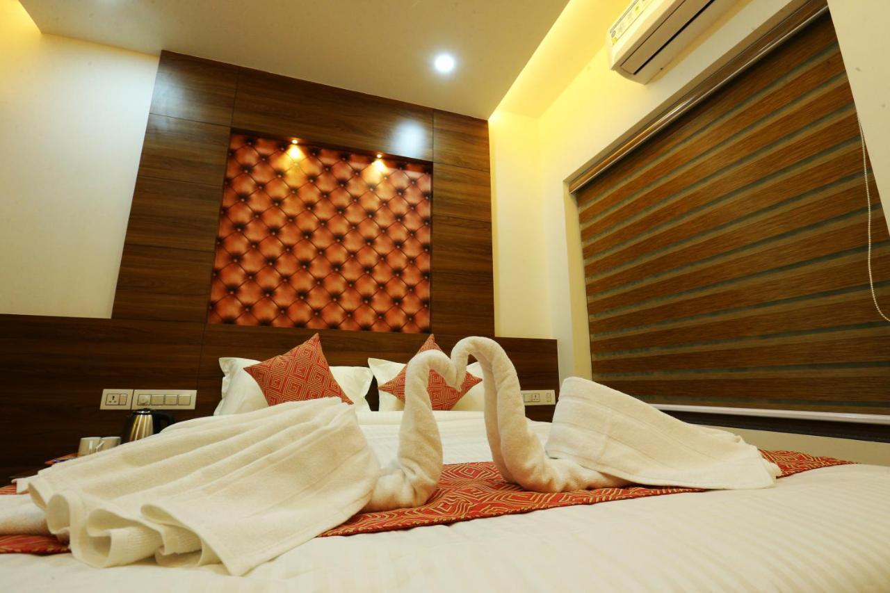 Ahlan Luxury Rooms Kochi Ngoại thất bức ảnh