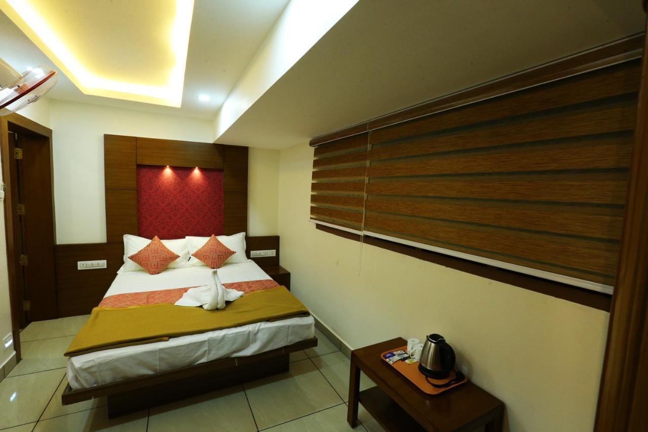 Ahlan Luxury Rooms Kochi Ngoại thất bức ảnh